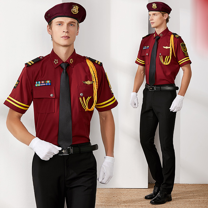 Uniform dla concierge'a nieruc – Summer Clothing Images recenzja i cena