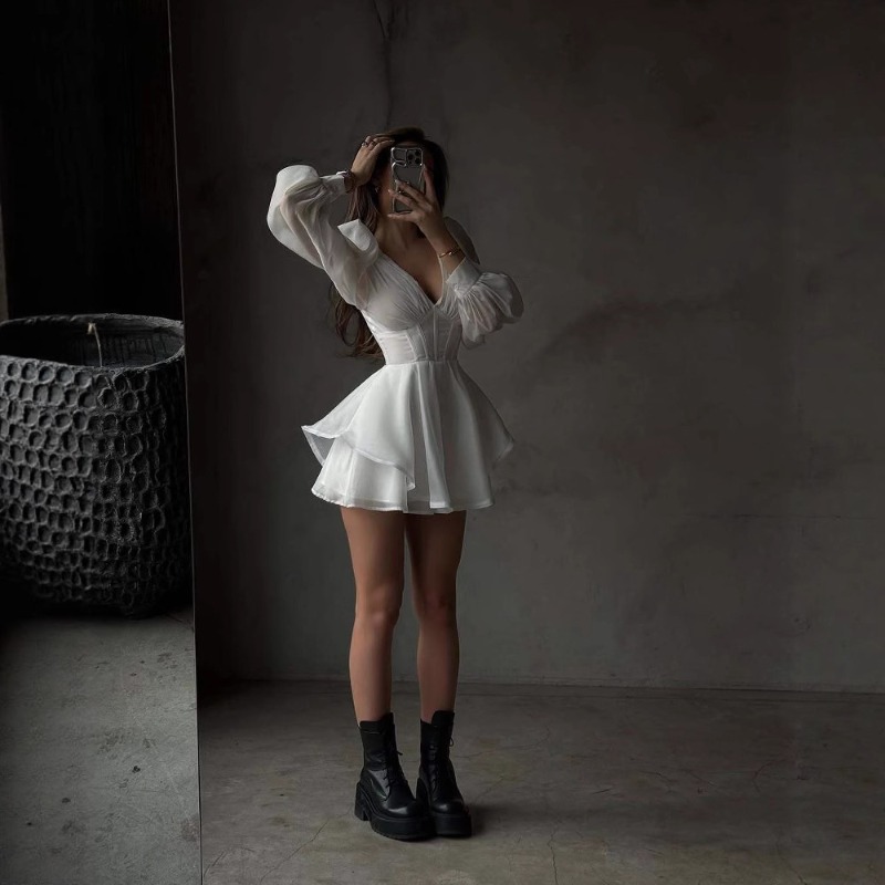 Sukienka z seksownym dekoltem  – Summer Clothing H&M recenzja i cena